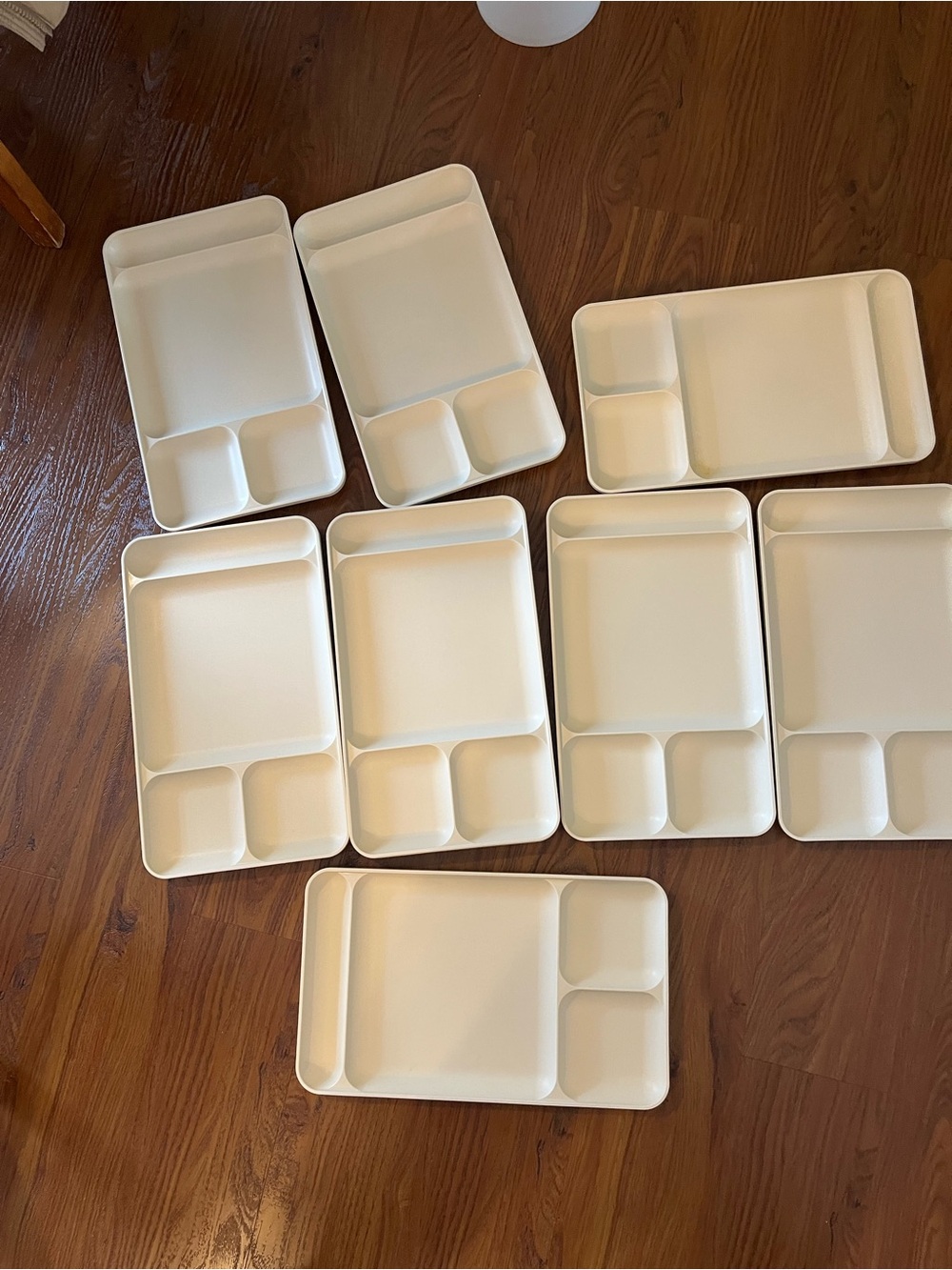 Tupperware Cream Divided Meal Trays - Set of 8